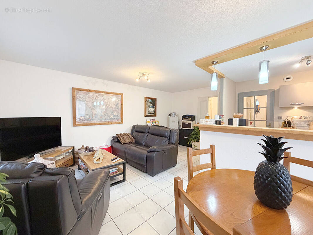Appartement à CLUSES