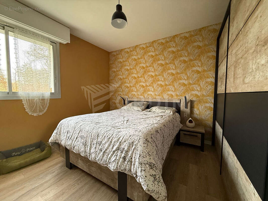 Maison à NEUVY-SUR-LOIRE