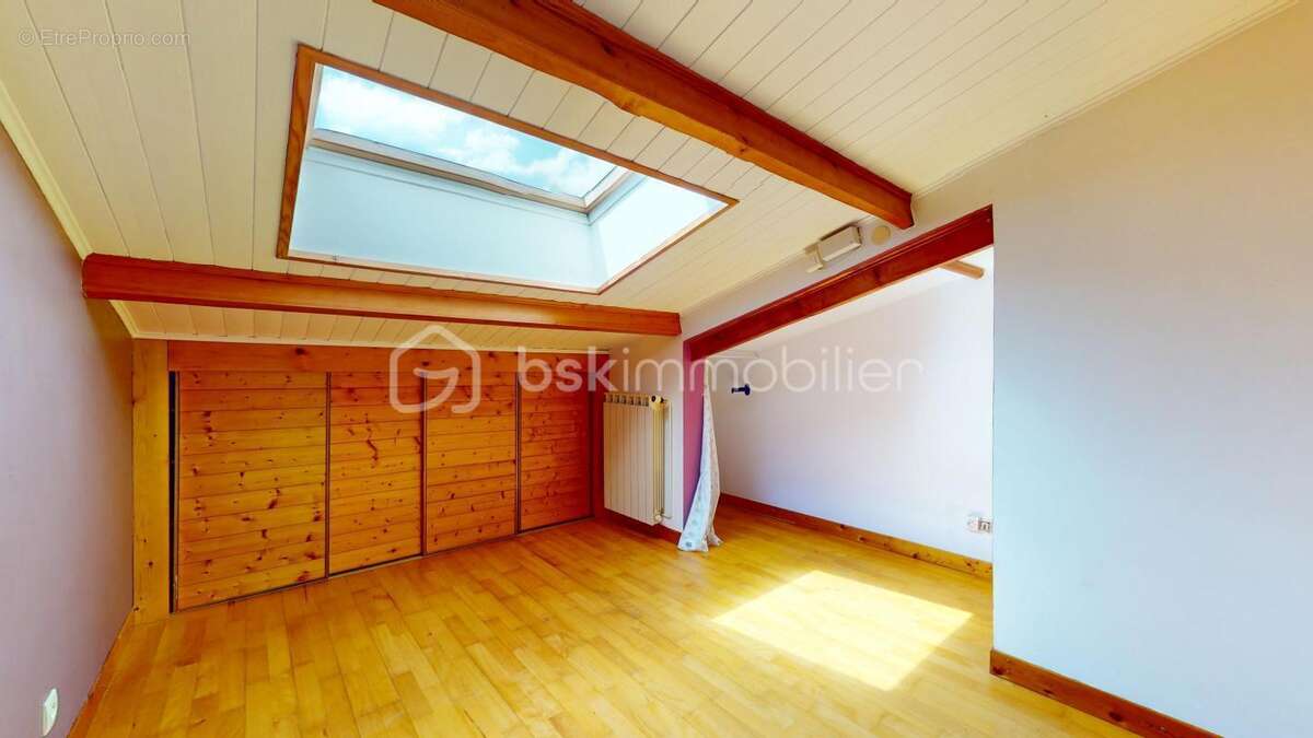 Maison familiale T5 de 125 m² en fond d’impasse à Escalquens - photo 17