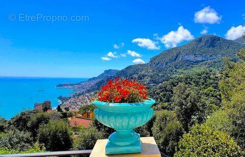 Maison à ROQUEBRUNE-CAP-MARTIN