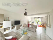 Maison à LA CELLE-SAINT-CLOUD