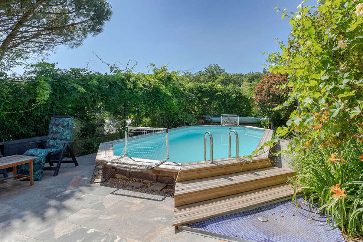 Maison en pierres, 300m2, au calme, commerces à pied/velo, 2ha, 30 min. d'Albi - photo 10