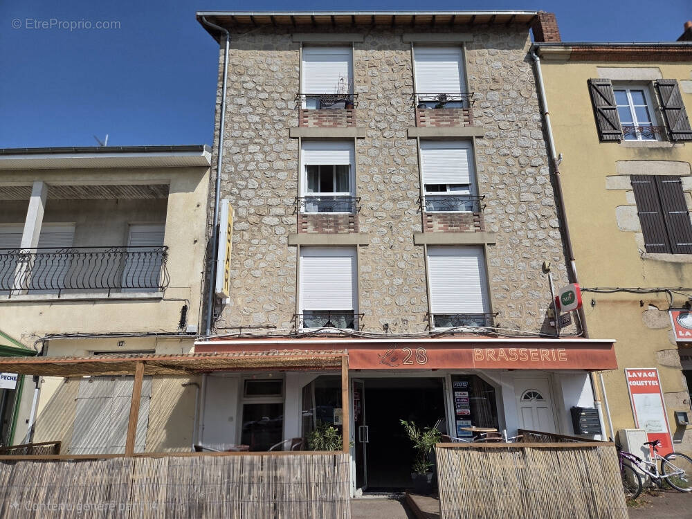 Appartement à SAINT-JUNIEN