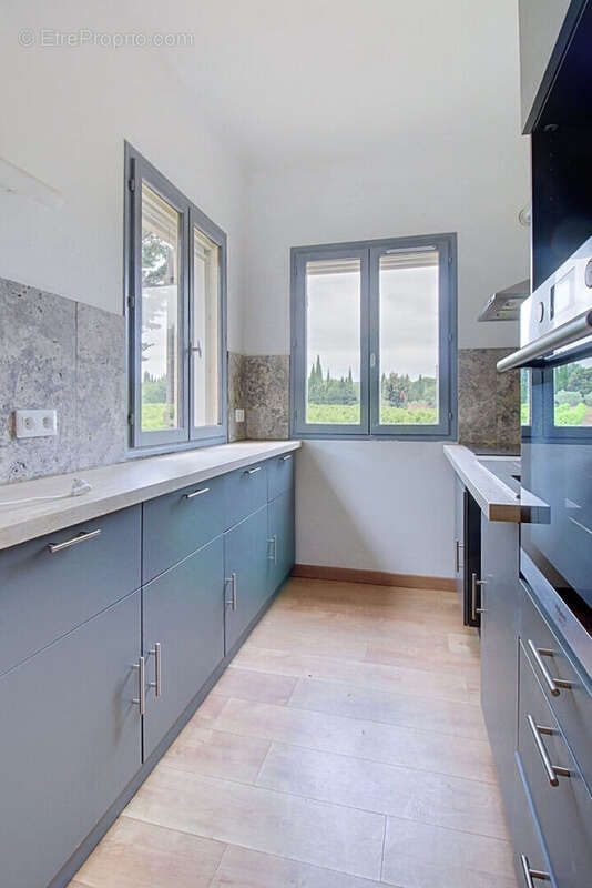 Maison à LORGUES