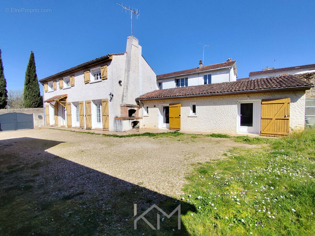 Maison à SAINT-BENOIT