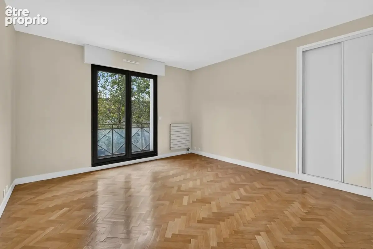 Invalides. appartement vue tour eiffel - photo 10