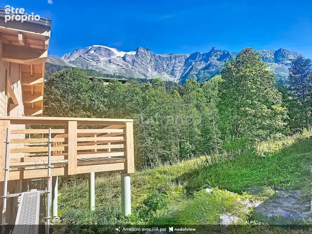 Chalet à vendre proche du village - LES CONTAMINES MONTJOIE (74) - photo 3