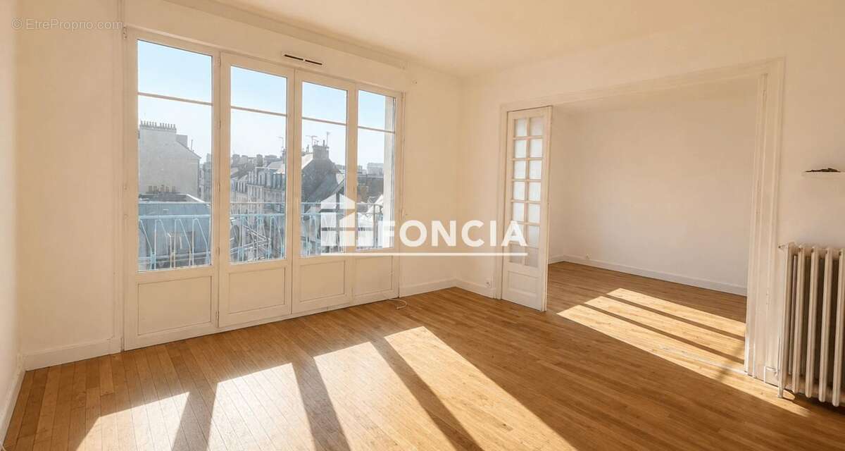 RENNES – Arsenal / Redon – Quai de la Prévalaye - T3 en dernier étage avec balcon - photo 2