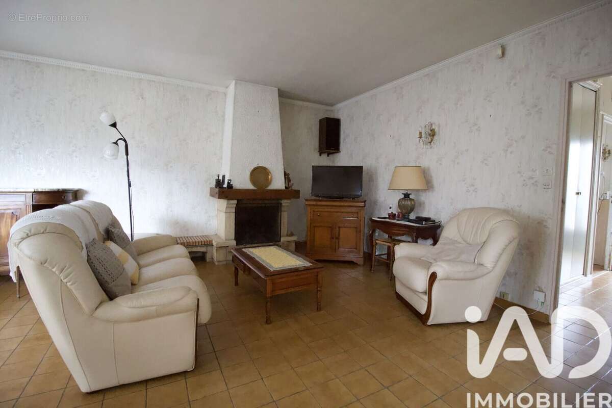 Photo 2 - Maison à GAGNY