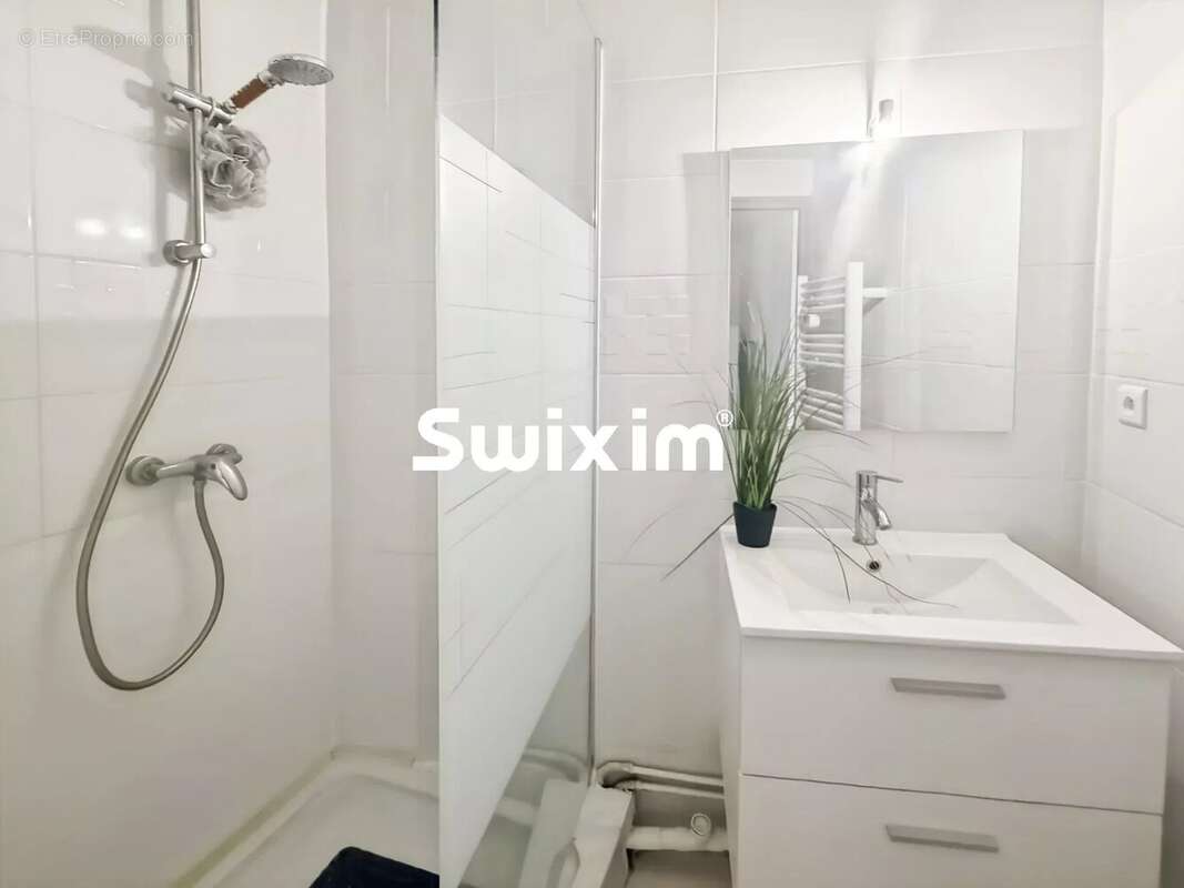 Appartement à BOURG-SAINT-ANDEOL