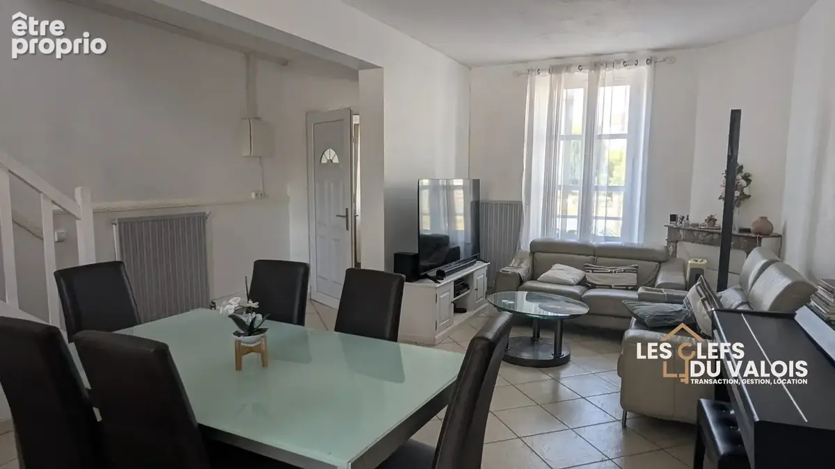 Maison 99 m² à Crepy-En-Valois  - photo 2