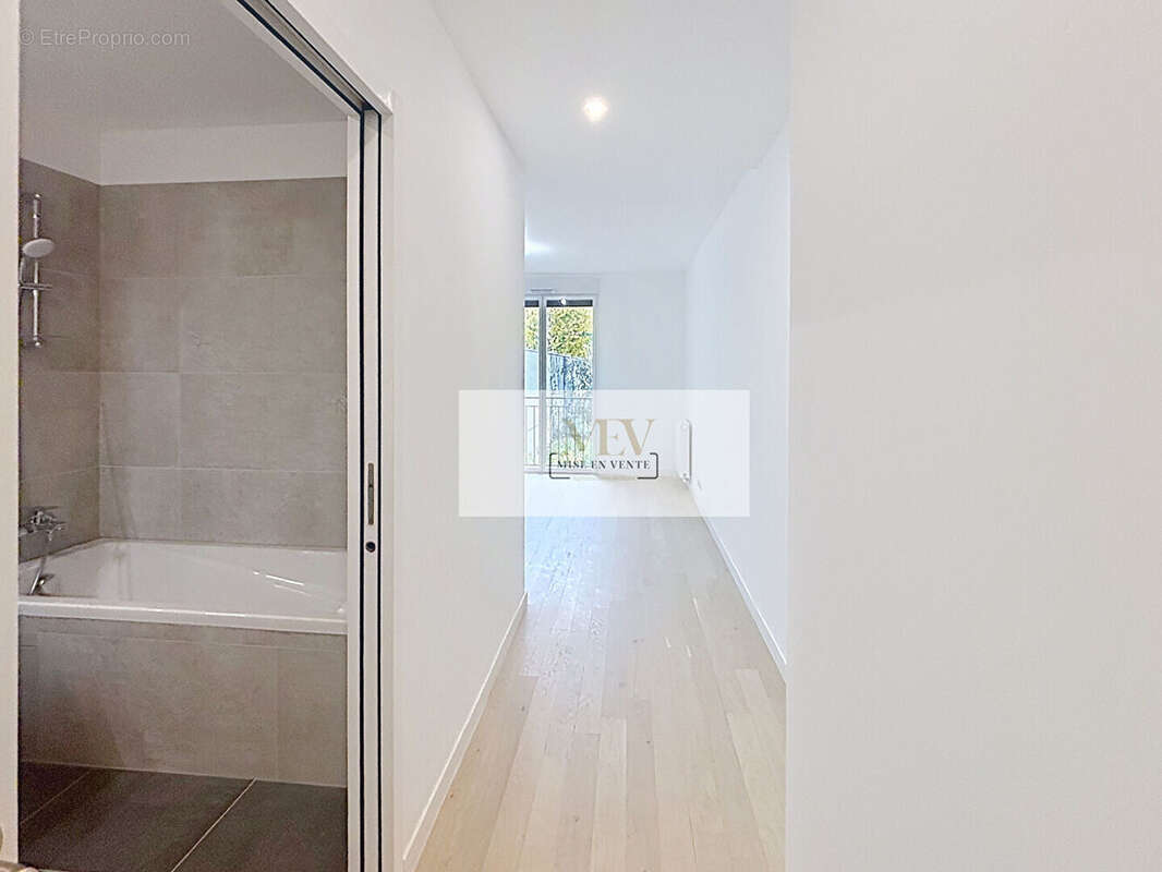 Appartement à LE PERREUX-SUR-MARNE