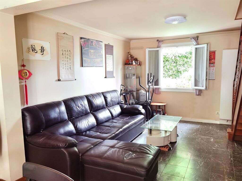 Maison à ROSNY-SOUS-BOIS