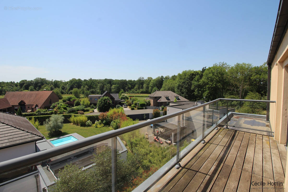 Appartement à MERIGNIES