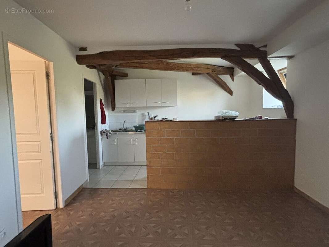 Appartement 67 m² à Doue-La-Fontaine  - photo 2