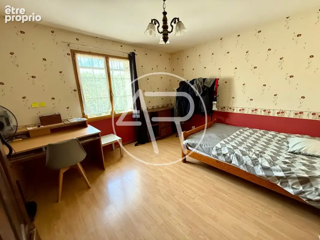 Rare maison plein pied 171 m2 avec terrain arbore de 1365 m2 - photo 6