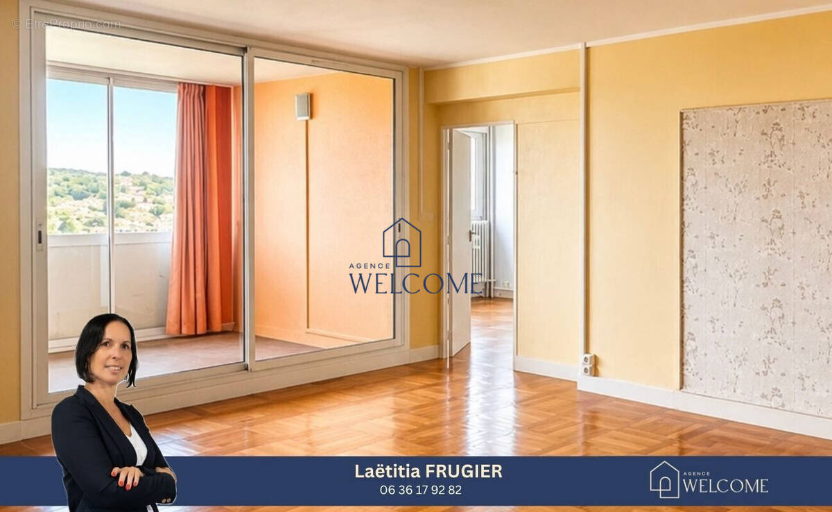 Appartement à BAGNOLS-SUR-CEZE