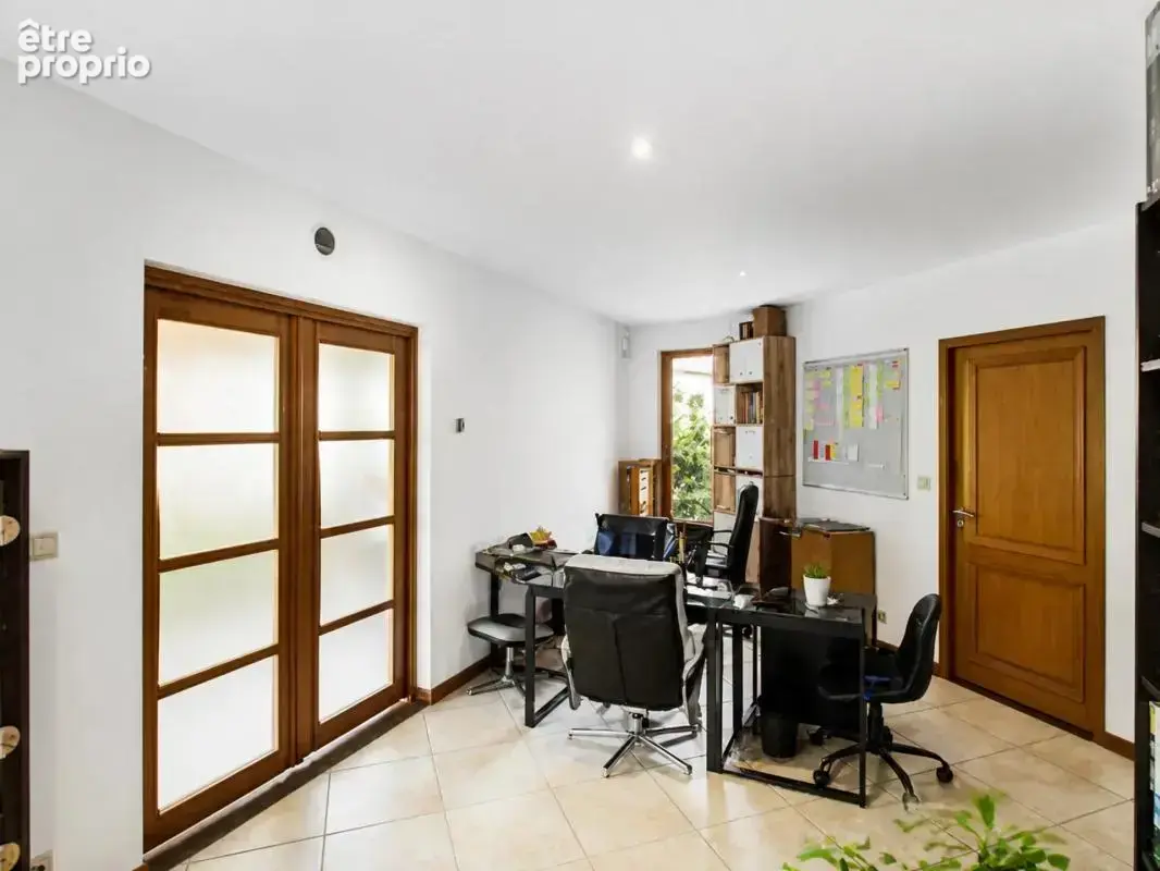 Maison atypique de 10 pièces, de 334m² sur 6680m2 à Ploumilliau - photo 33