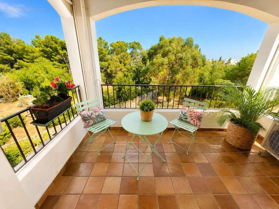 Appartement à HYERES