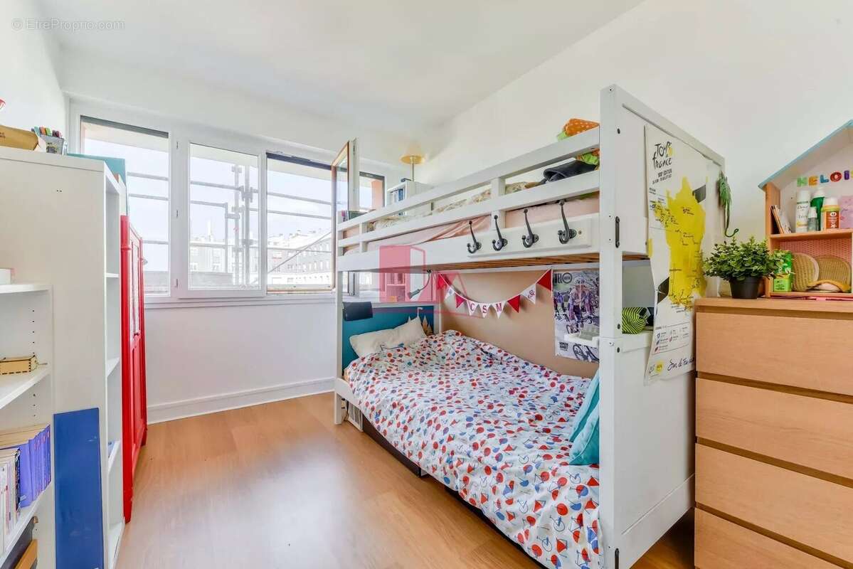 Appartement à ISSY-LES-MOULINEAUX