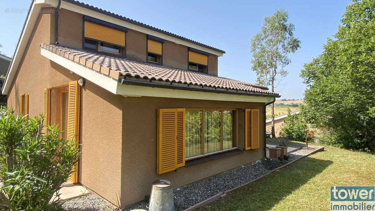 Maison à LOMBEZ