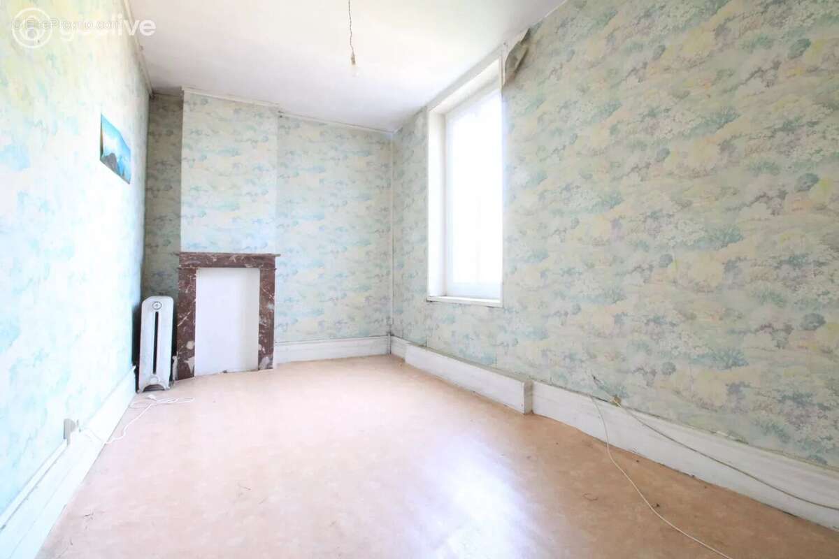 Maison à HENIN-BEAUMONT