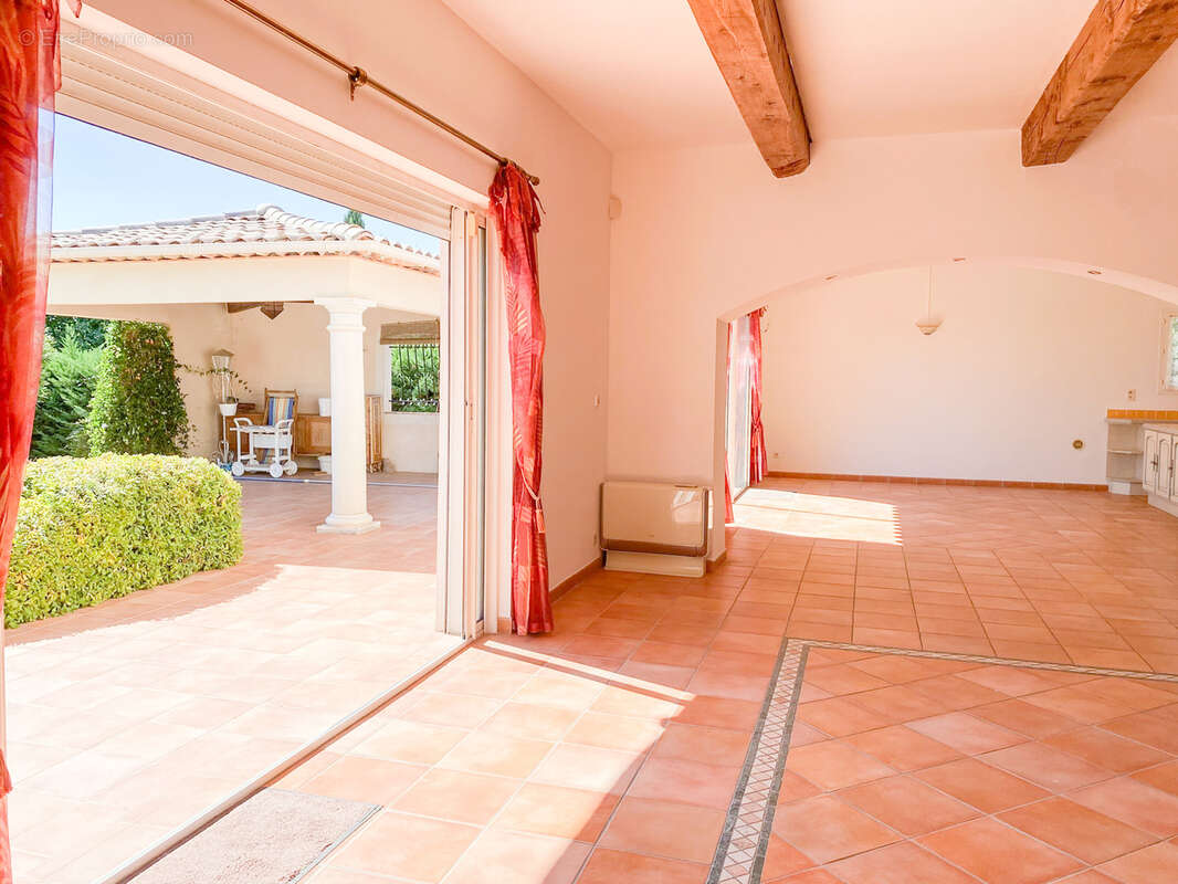 Maison à DRAGUIGNAN