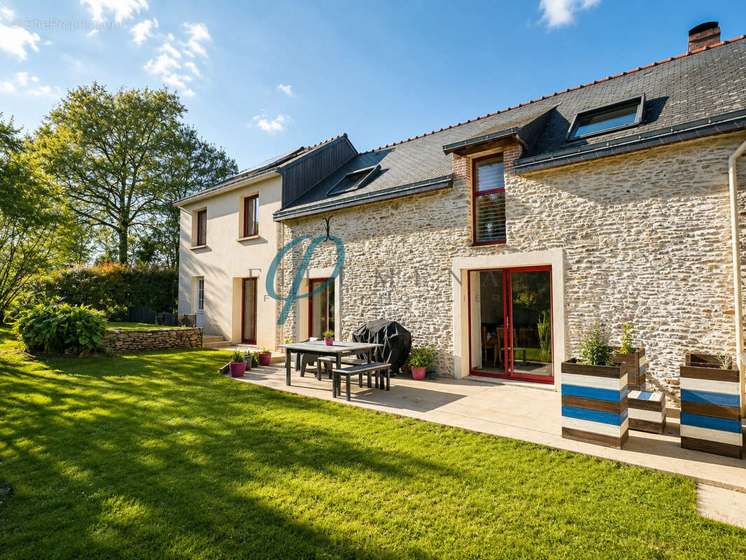 Maison à SUCE-SUR-ERDRE