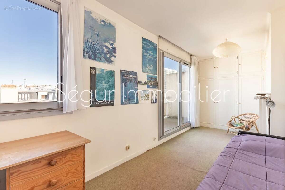 Appartement à PARIS-15E