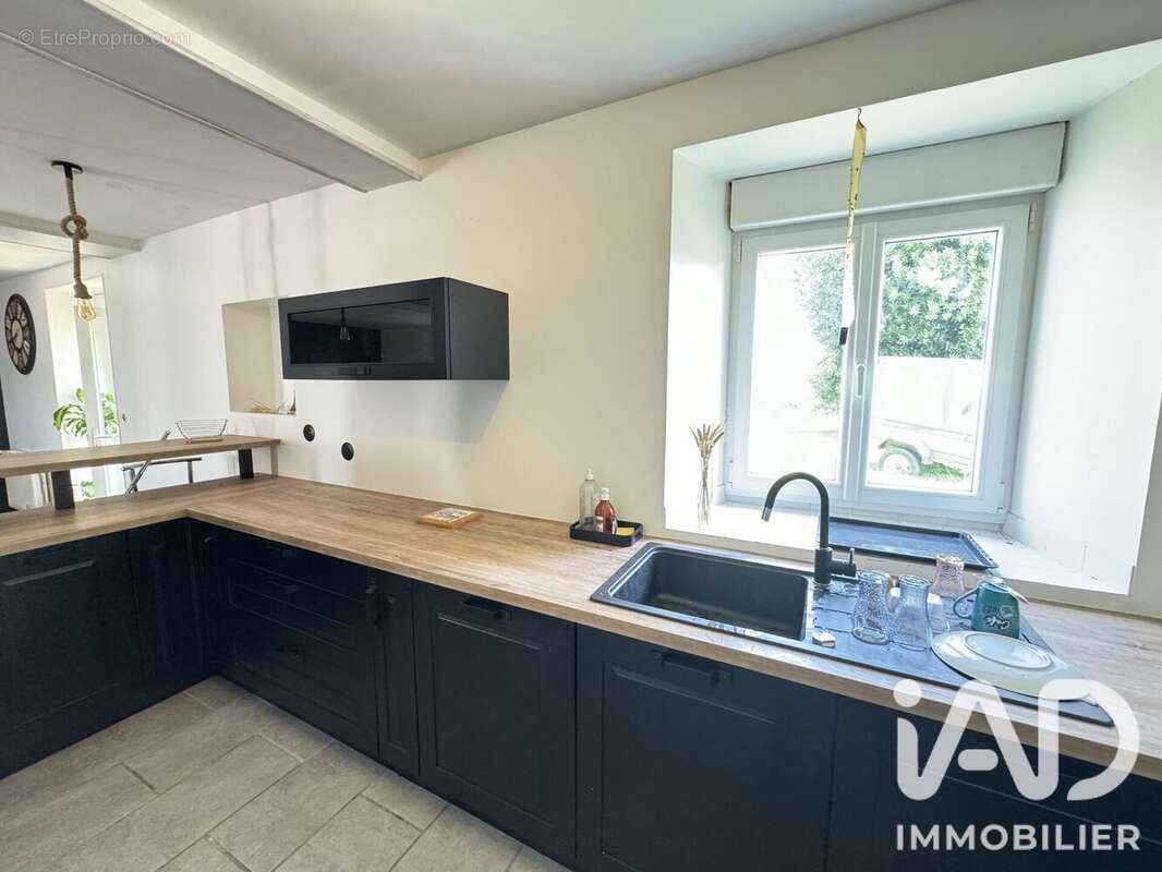 Maison 96 m² à Saint-Martin-Du-Boschet  - photo 6