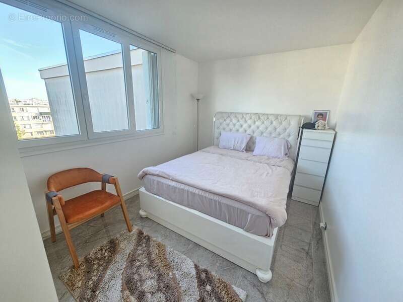 Appartement à SAINT-MICHEL-SUR-ORGE