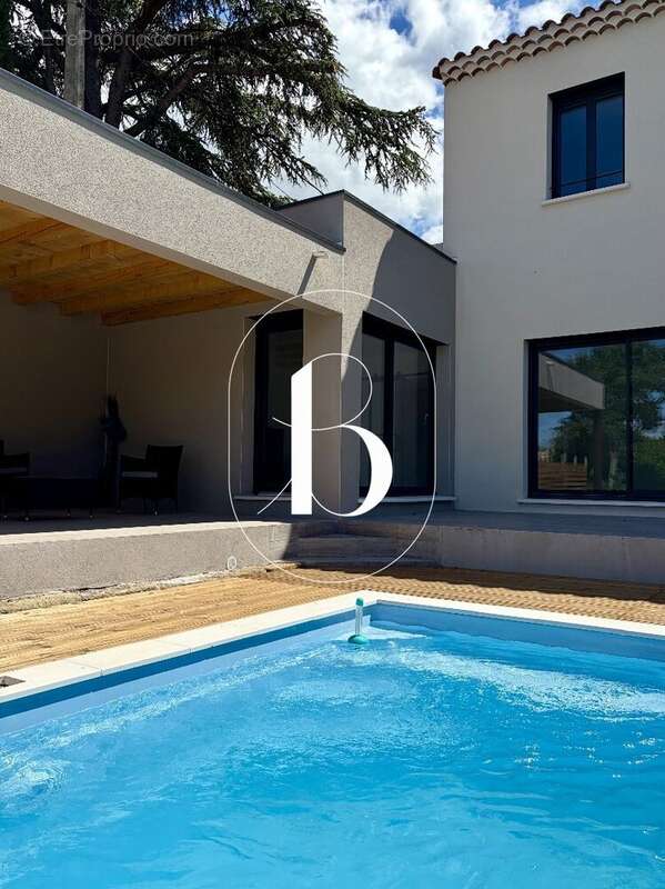 Maison contemporaine avec piscine et garage proche Uzès - photo 14