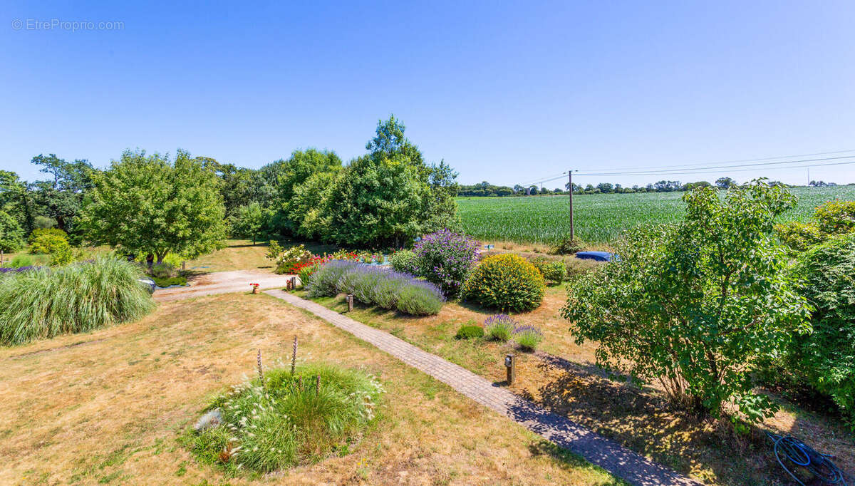 Maison à RIEC-SUR-BELON
