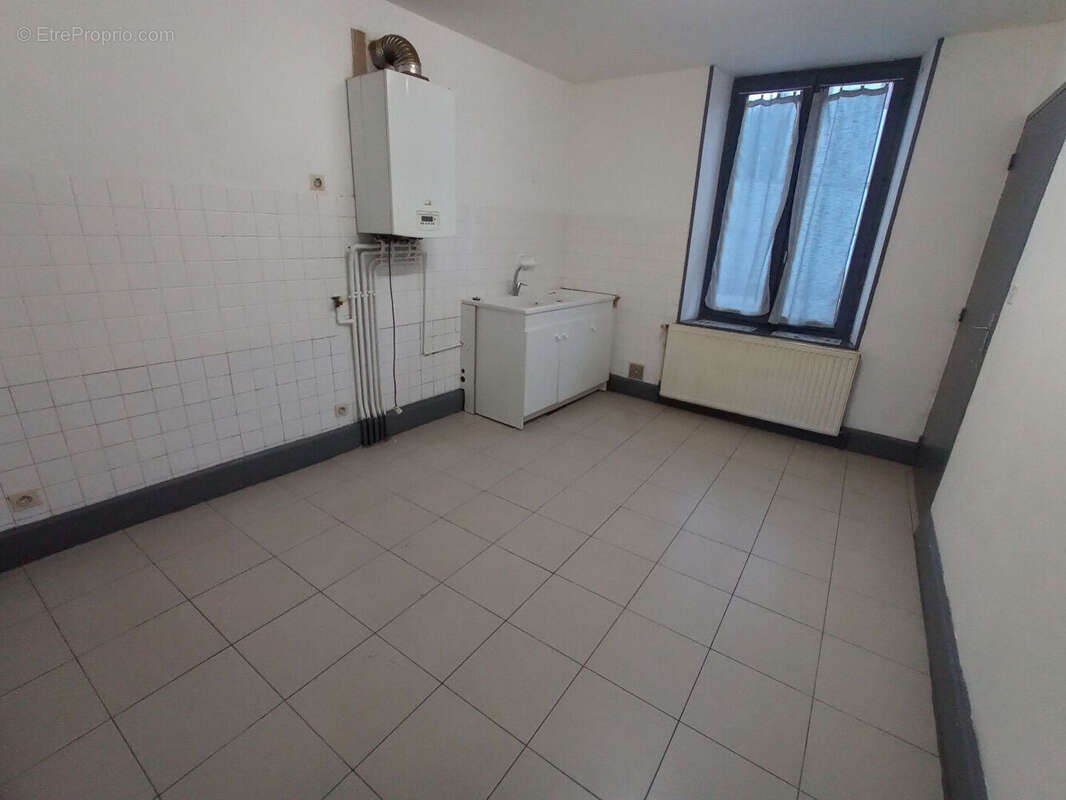 Appartement à SAINT-ELOY-LES-MINES