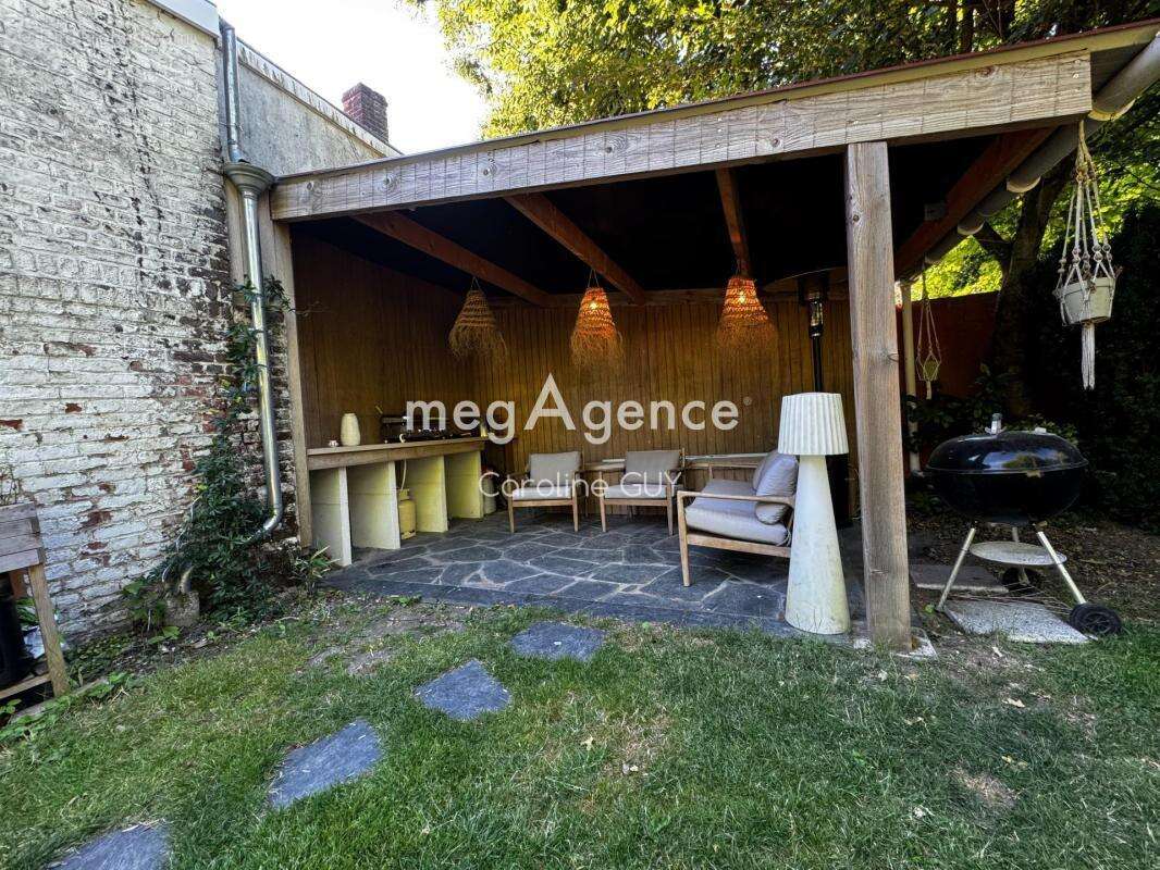 Très belle maison de ville, de 166m2, 5 chambres, jardin et dépendance - photo 10