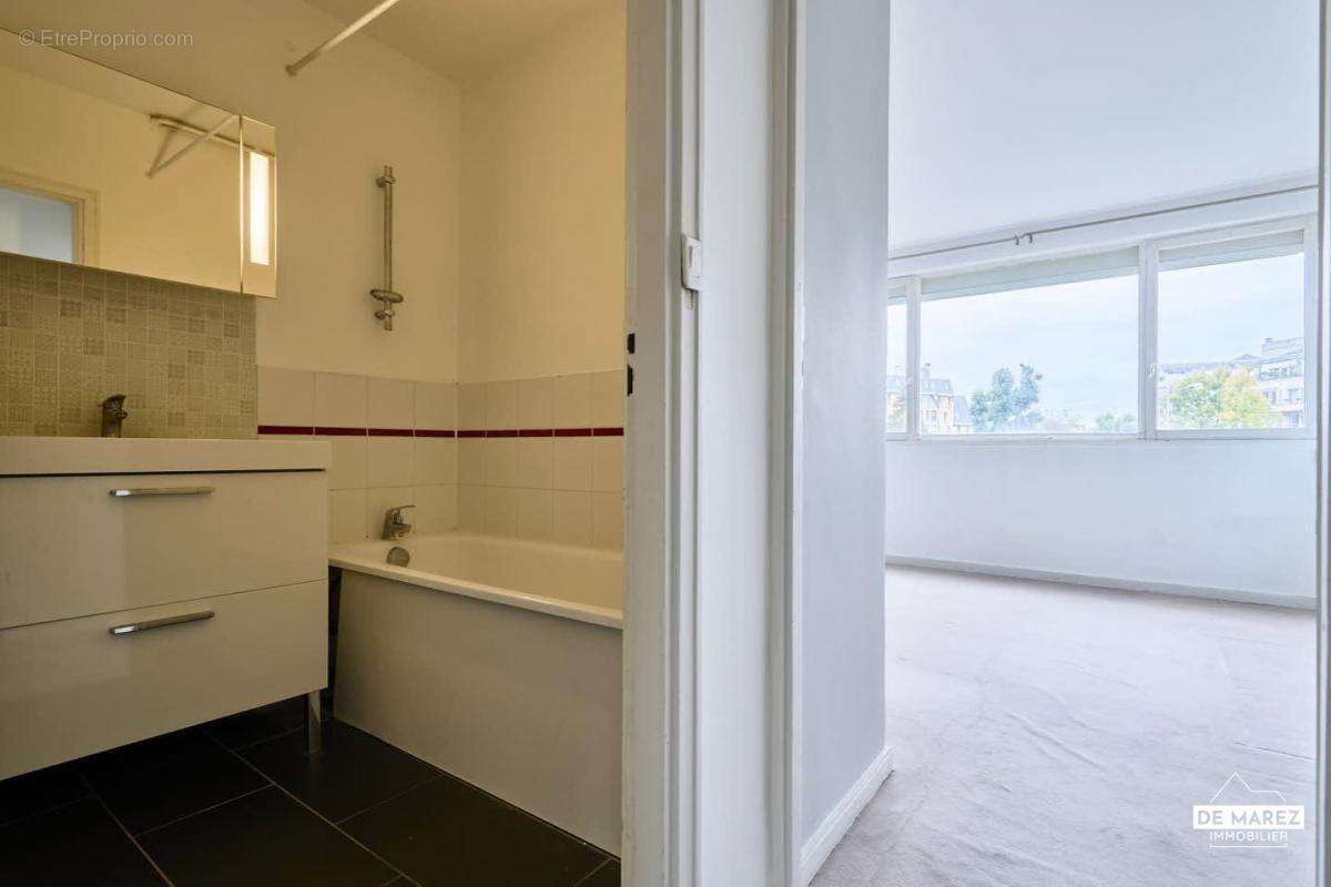 Appartement à MARCQ-EN-BAROEUL