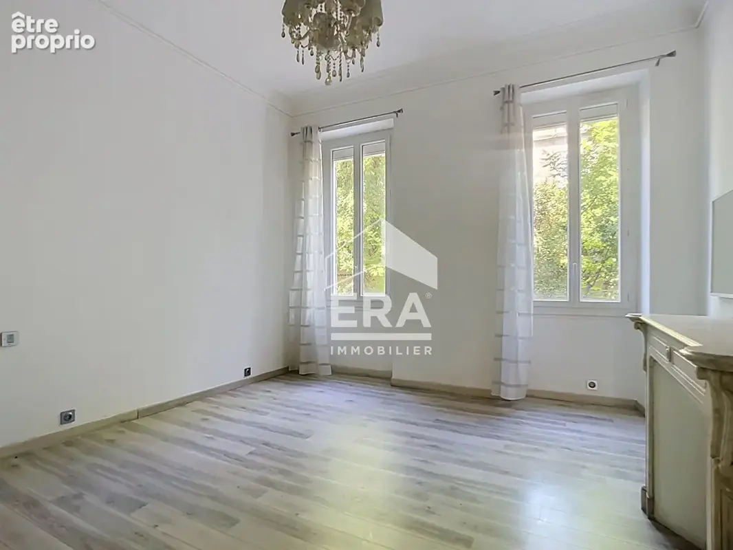 Appartement T4 de 116 m²  - Notre Dame du Mont - Marseille 13006 - photo 12