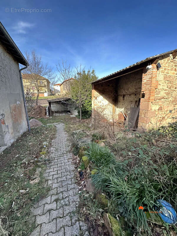 Appartement à CUINZIER