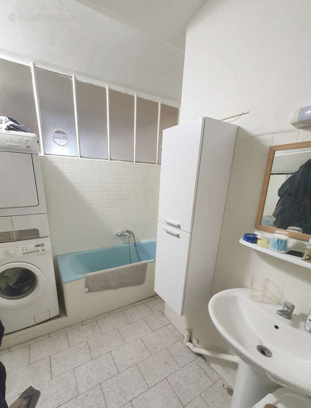 Appartement à FAYENCE
