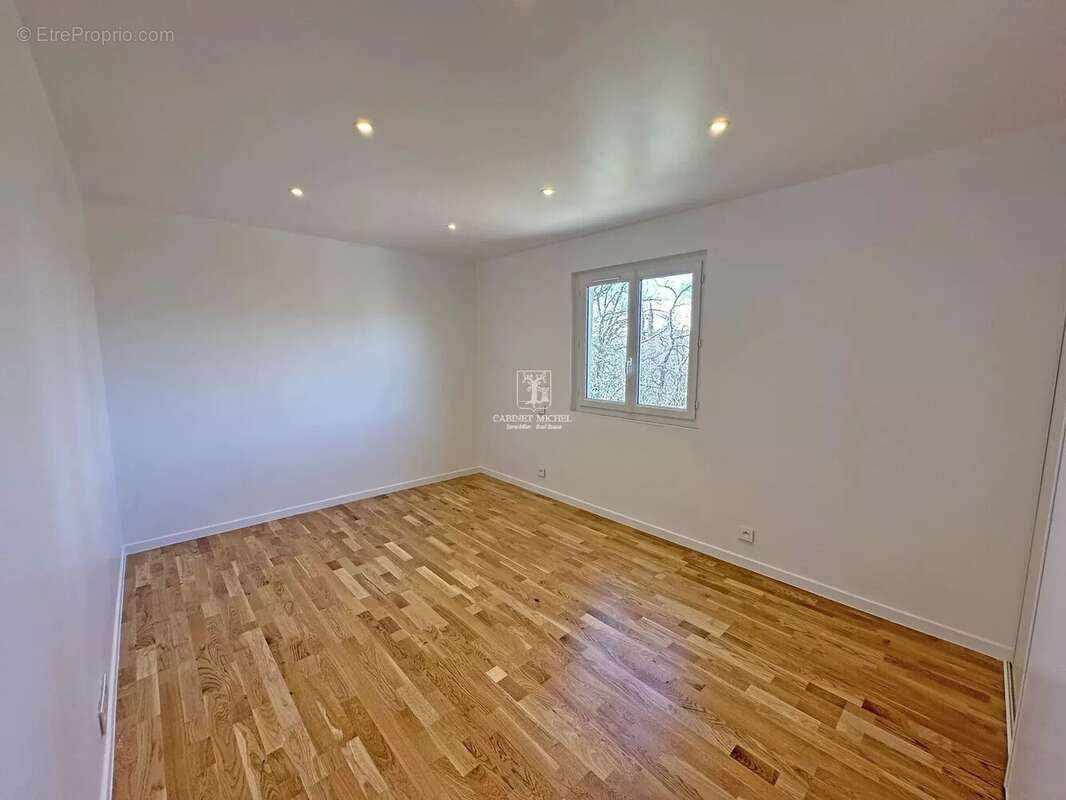 Appartement à VALBONNE