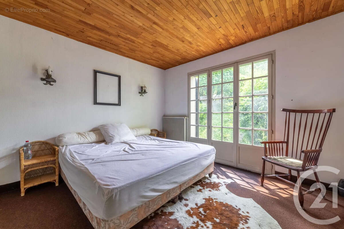 Maison à SAINT-MARTIN-D'URIAGE