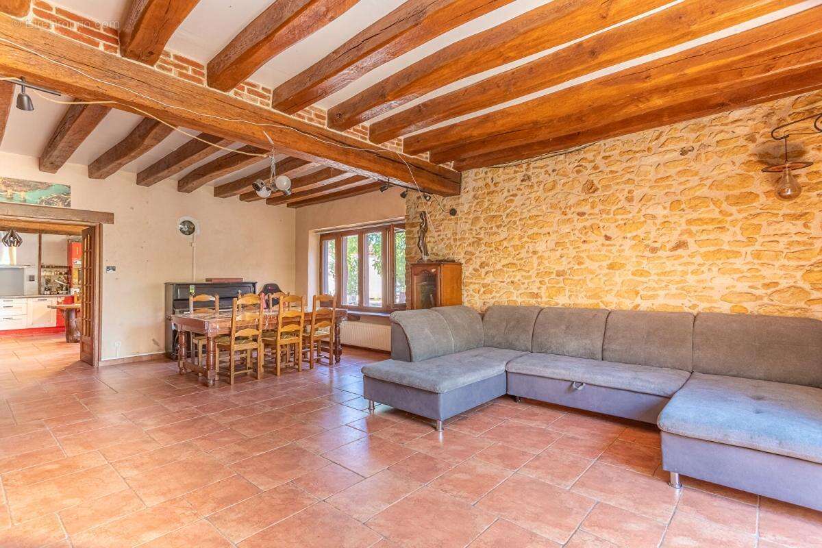 Maison à CHATRES-SUR-CHER