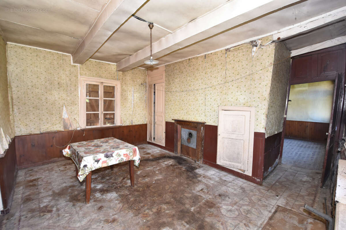 Maison à NAOURS