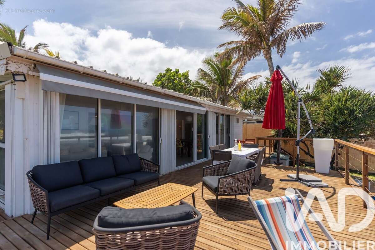 Photo 3 - Maison à LES TROIS-BASSINS