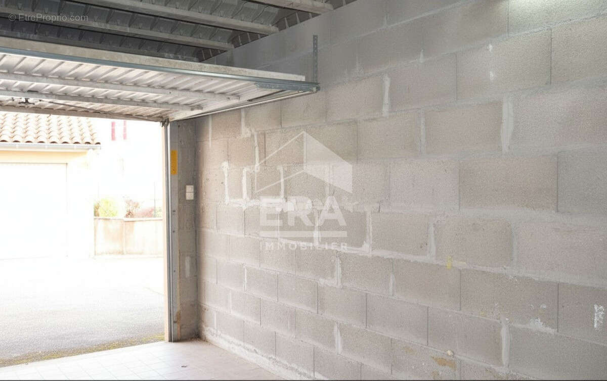 Appartement à MORANCE