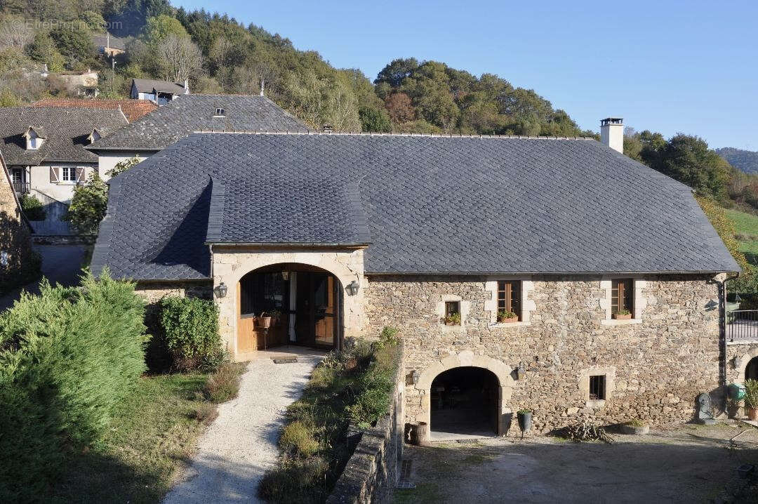 Maison à LAVAL-DE-CERE
