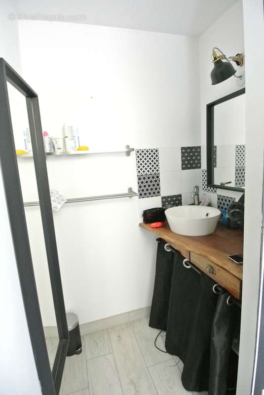 Plain Pied récent 3 ch bureau avec 2ème logement garage sur 2600 - photo 22