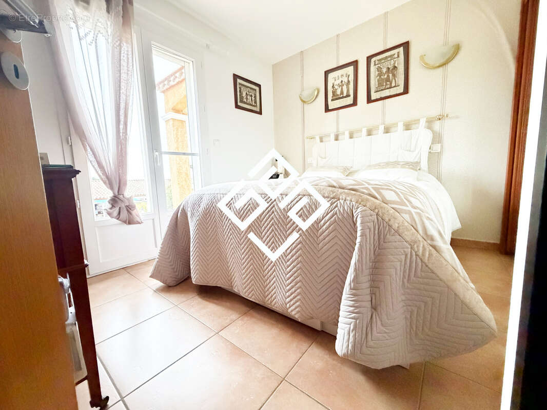 Maison à BIZE-MINERVOIS