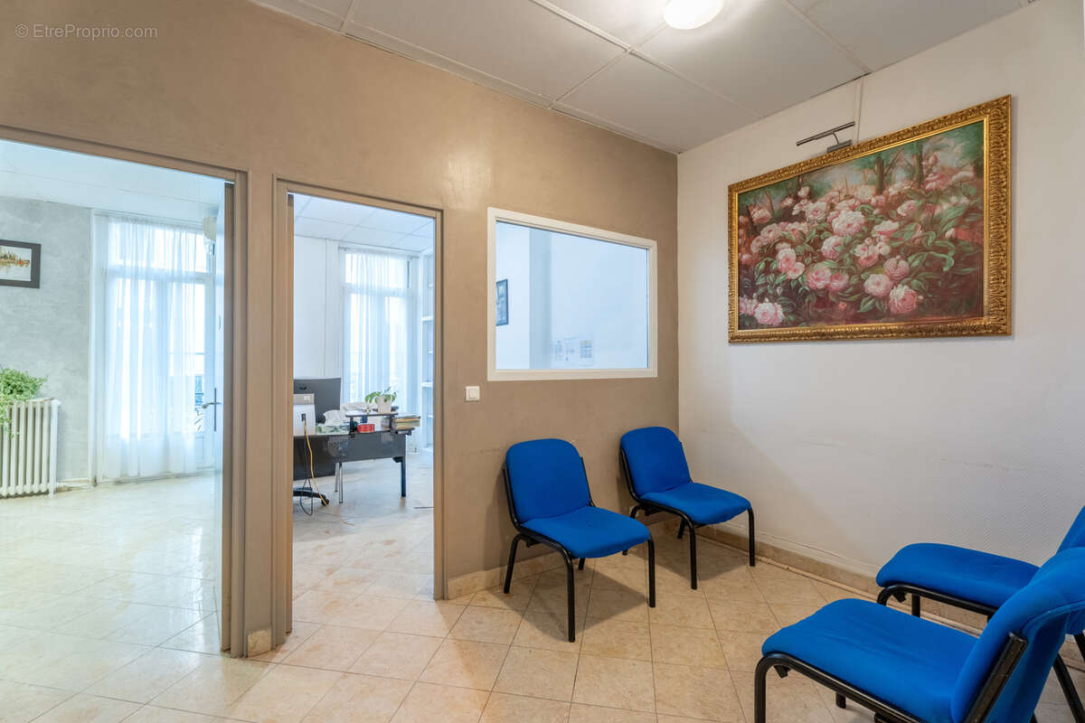 Appartement à MARSEILLE-1E