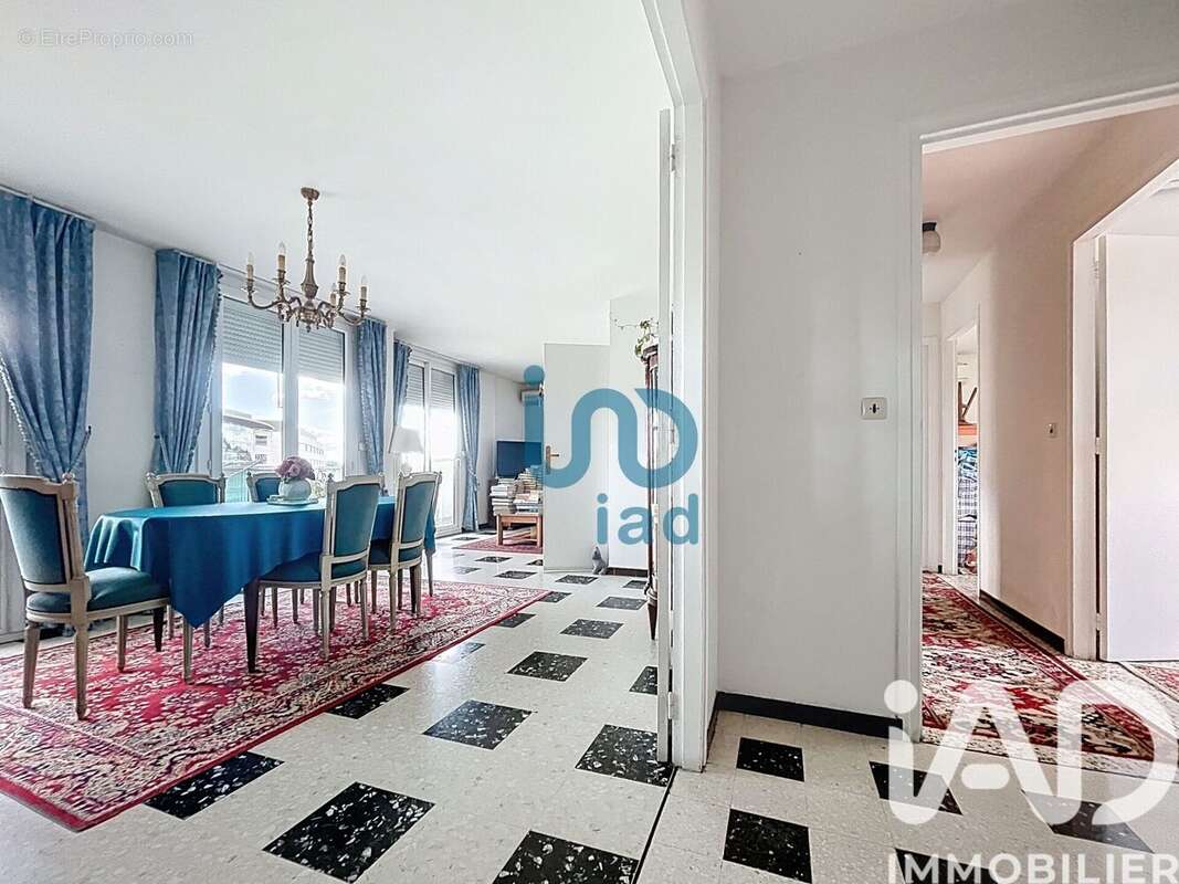 Photo 3 - Appartement à BEZIERS